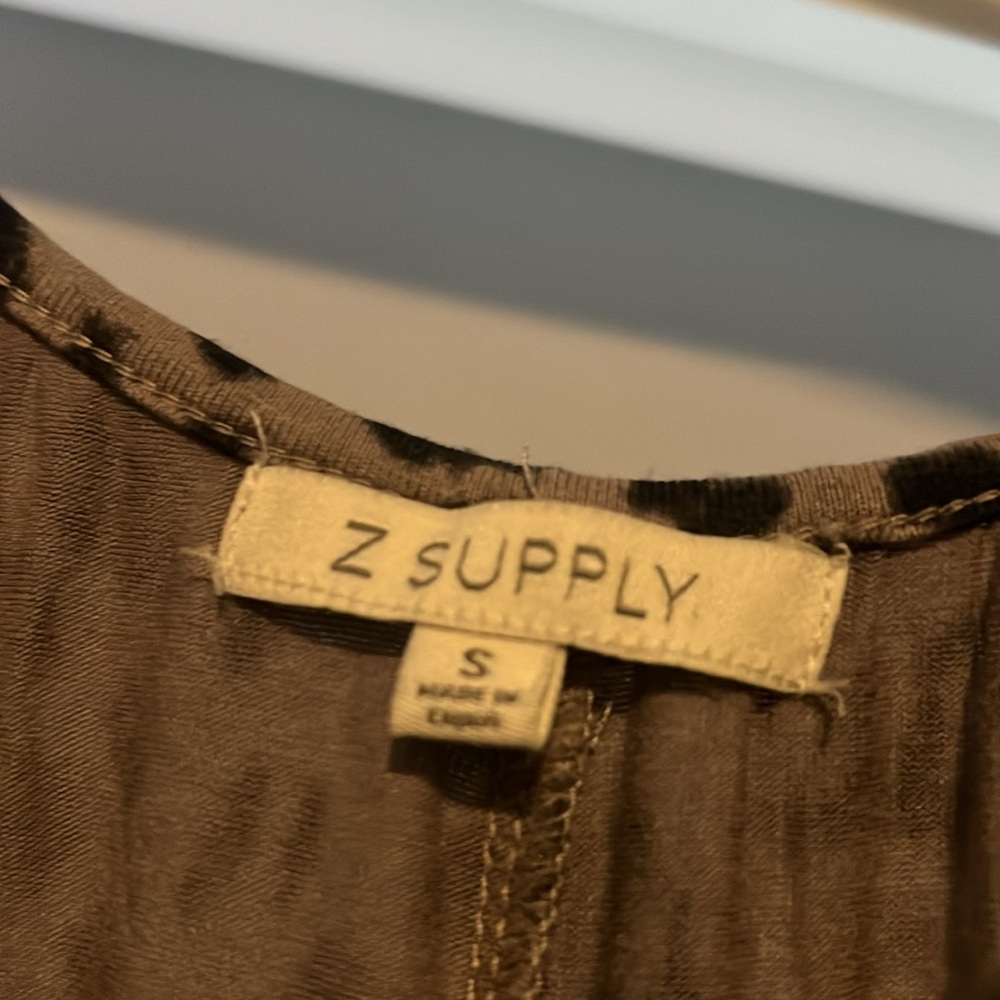Z Supply jumpsuit romper. Size small. Runs large! Animal print loungewear - Picture 3 of 3